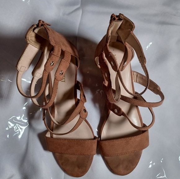 Nine West Wedge - Picture 5 of 7